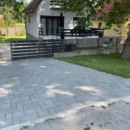 Ozark Nyaraló Balatonszemes